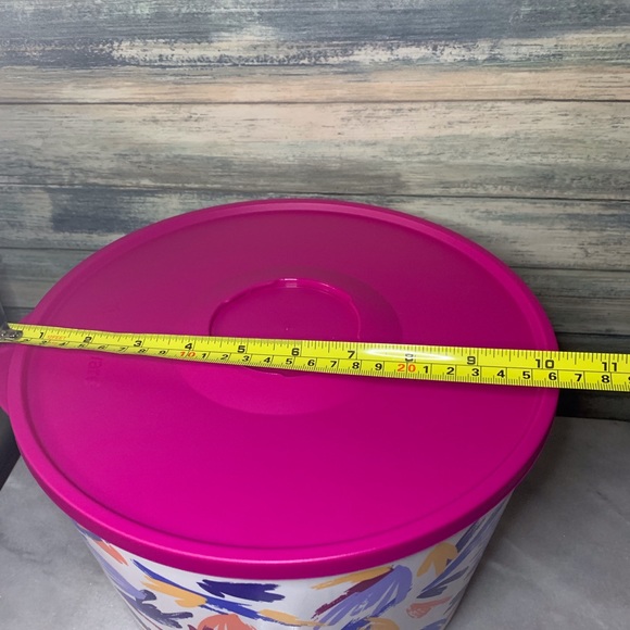 Tupperware Winter Cure Large Bowl - Picture 4 of 8